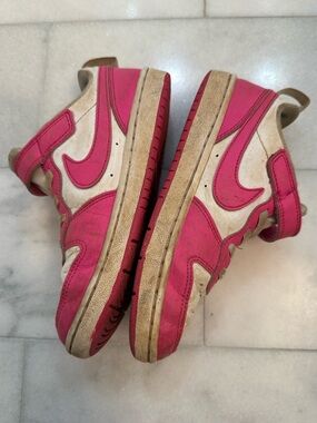 Girls Nikes. Size 1.